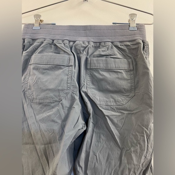 21. ATHLETA Trekkie 2.0 Gray Jogger - Picture 7 of 16